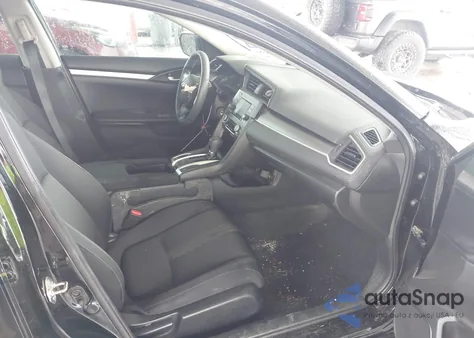 2017 Honda Civic Lx z USA, uszkodzony, nr VIN 19XFC2F55HE007853